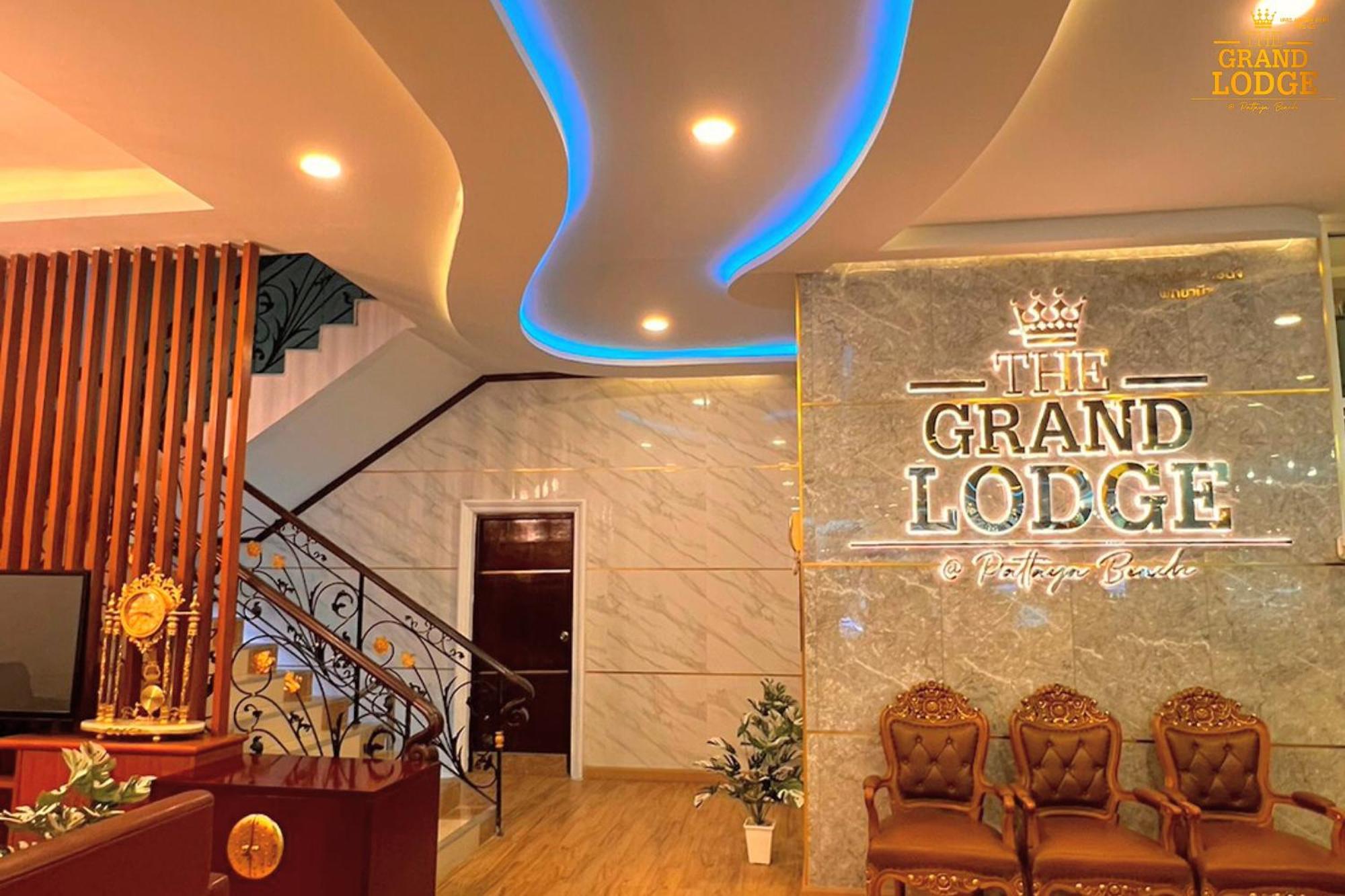 The Grand Lodge Pattaya Exterior photo
